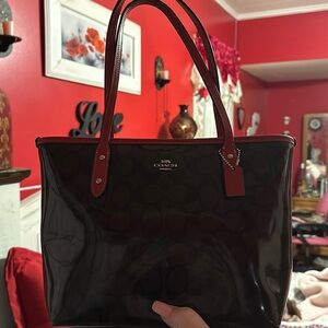 Coach medium purse